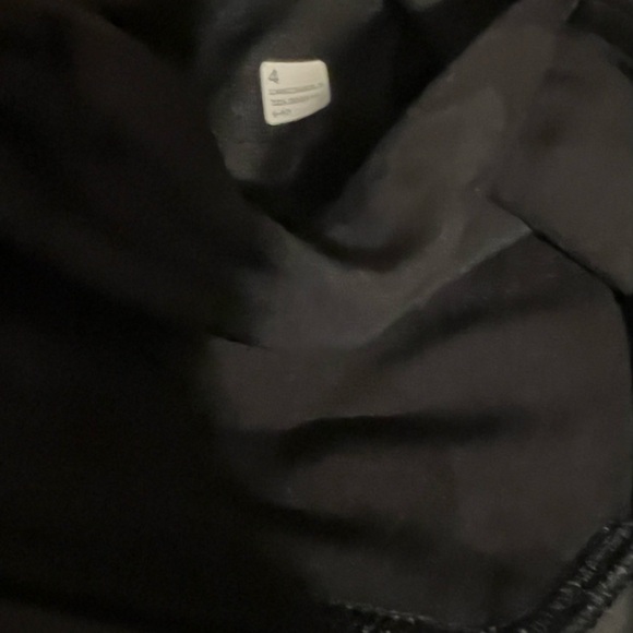 lululemon cropped align joggers - Picture 3 of 3